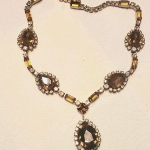 Vintage unsigned rhinestone necklace.